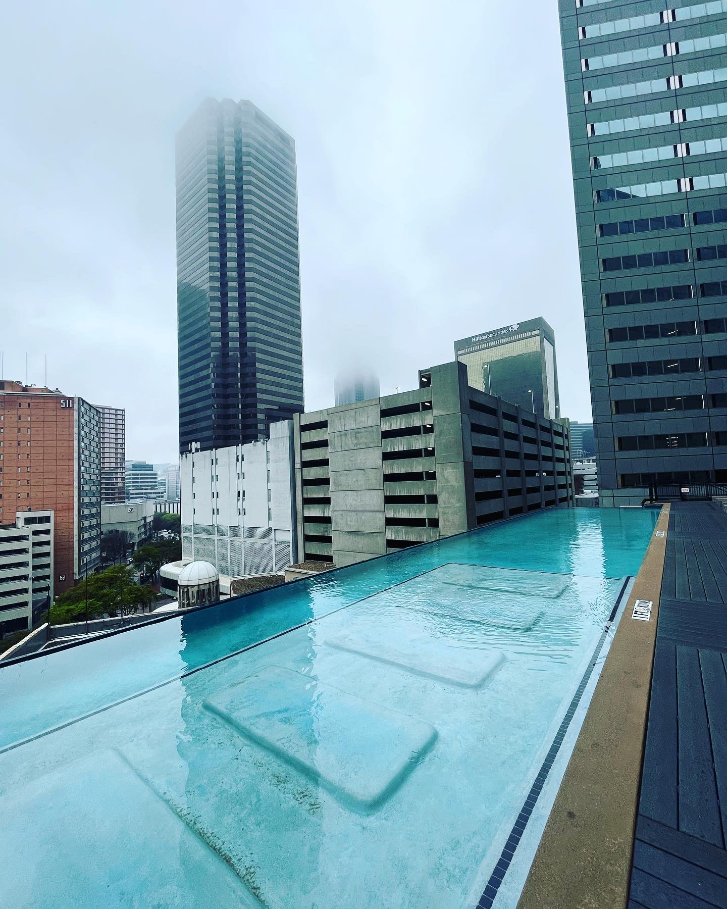 Downtown Austin rooftop swimming pool
